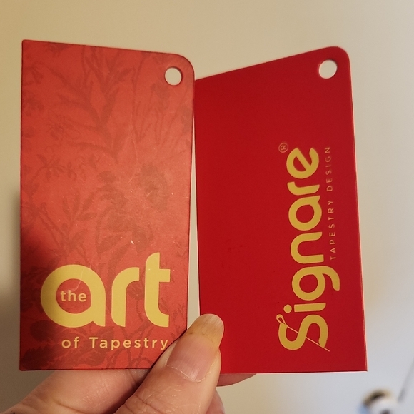 🔥William Morris' "Strawberry Theif," Floral Patterned Tapestry Handbag - Picture 6 of 7